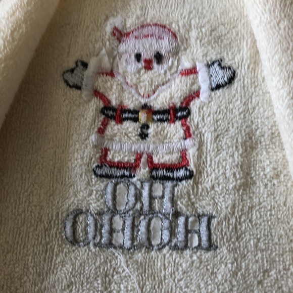 Vintage Embroidered Towels - Picture 4 of 8